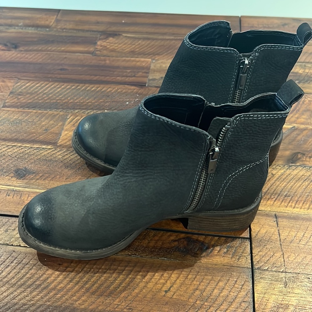 Lucky Brand Darbie Boots
